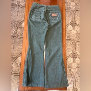 True 70’s Vintage Wrangler jeans pants green - bootcut size 26